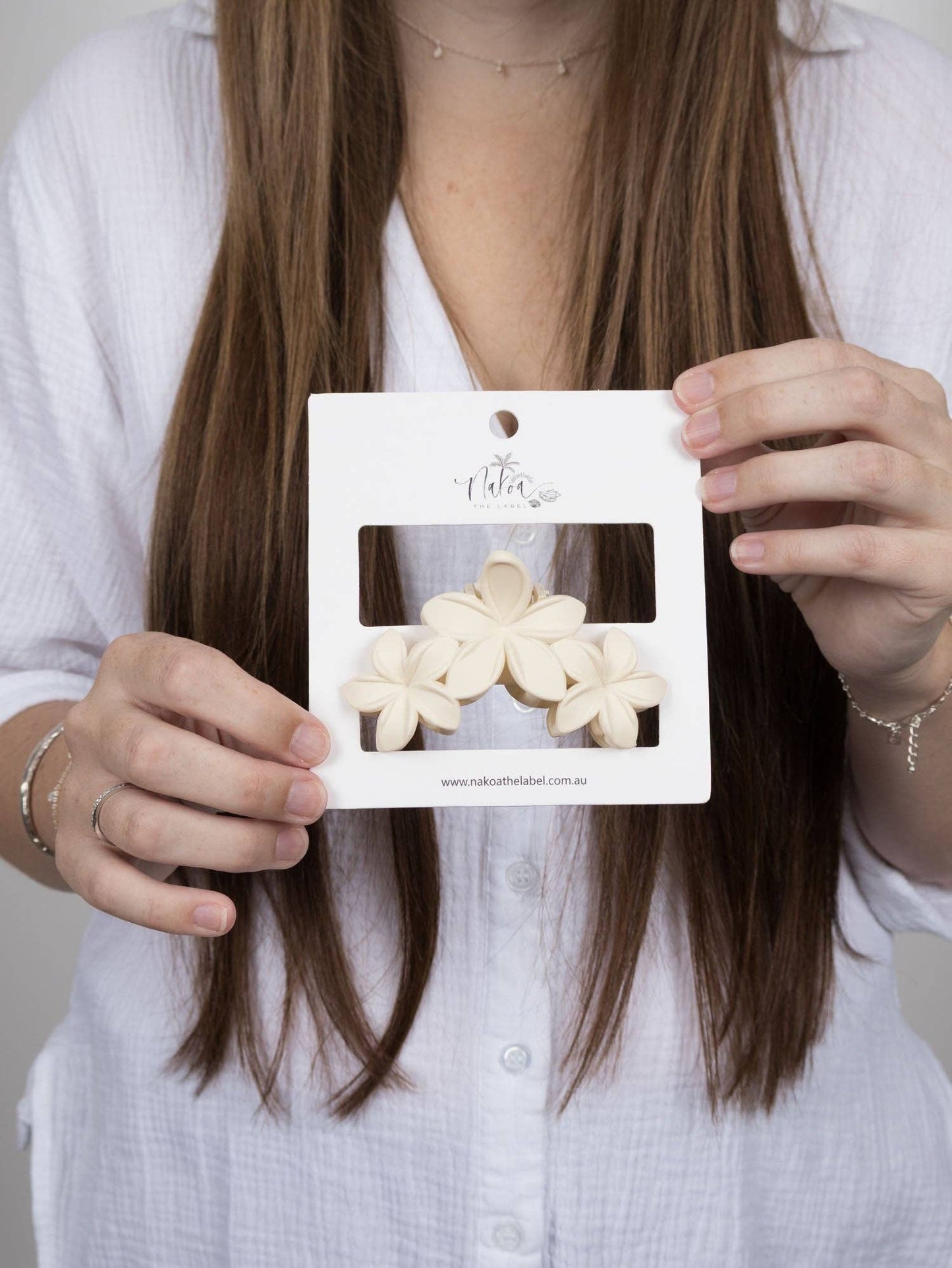 Claw Clip -- Frangipani Flower Trio - Ivory