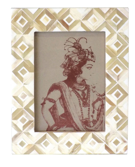 Bone Geometric Frame 23x18/19x24cm