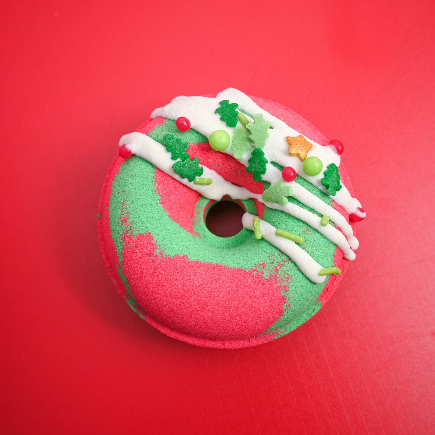 Holly Berry Donut Bath Bomb