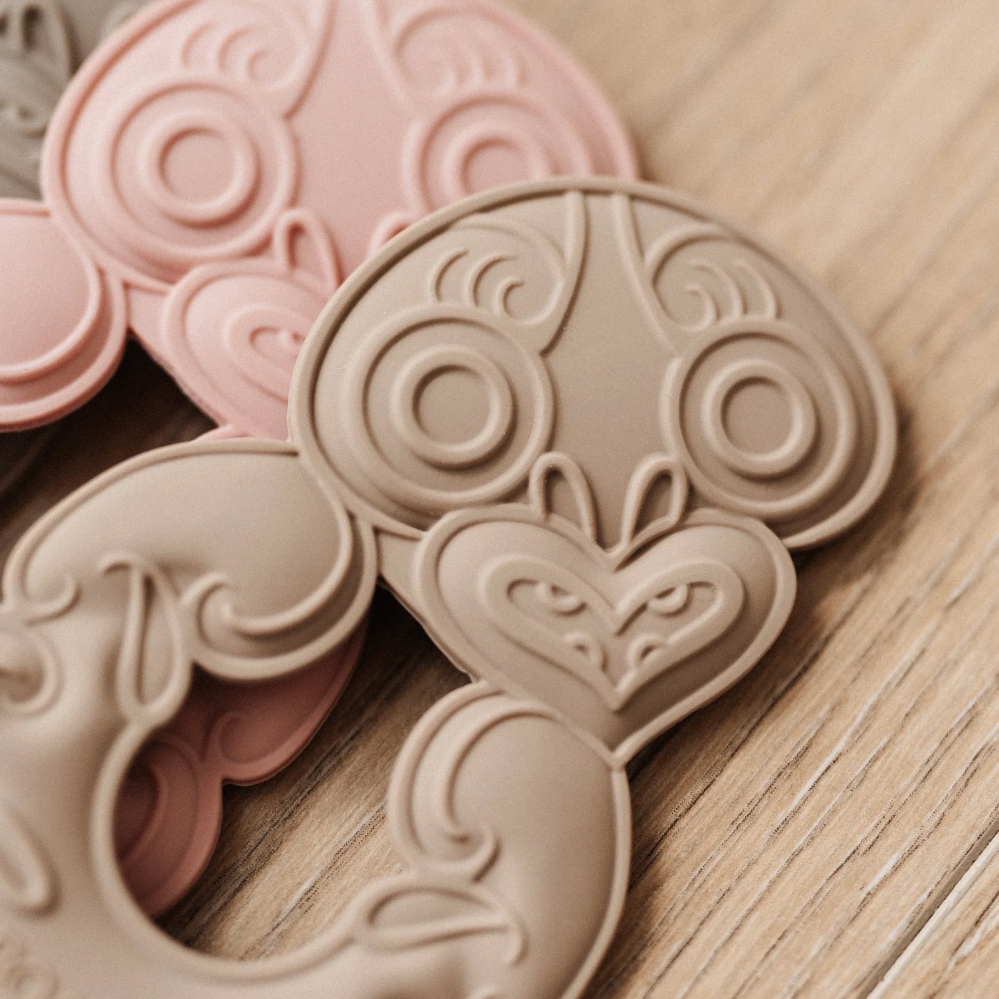 Tiki Teether